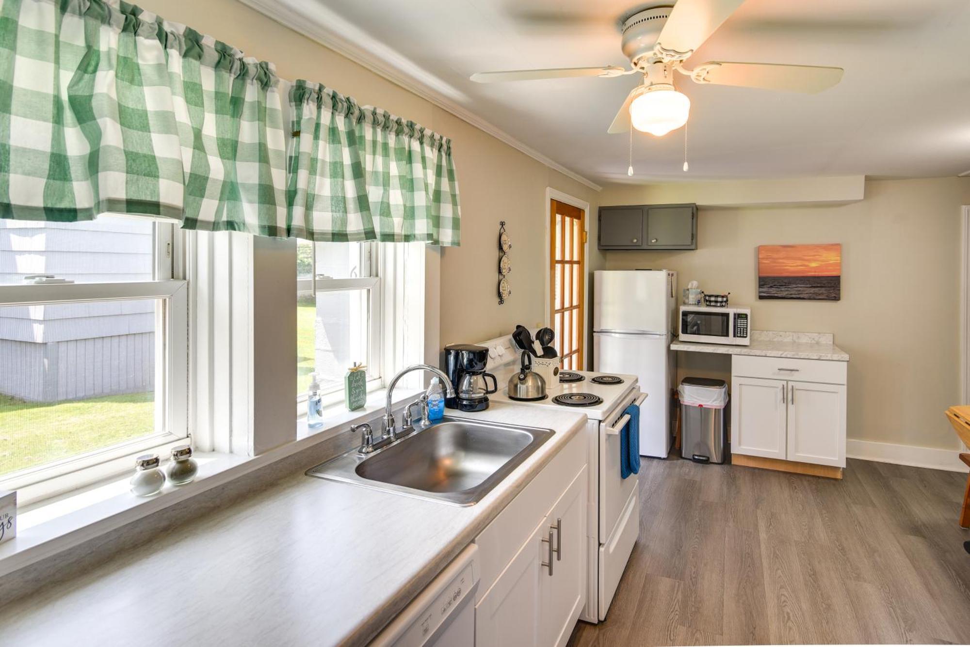 Newport House Less Than 3 Mi To Beaches And Bowens Wharf! Luaran gambar